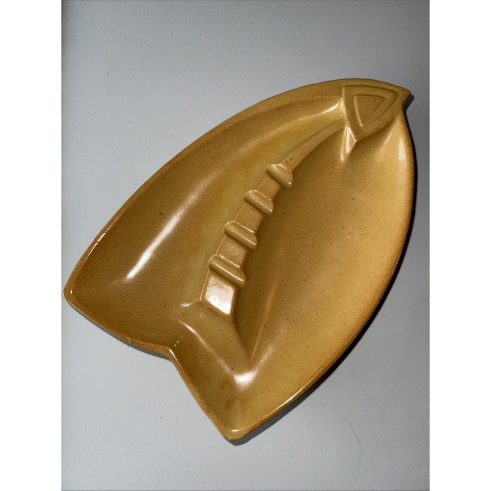 VTG McCoy USA Ashtray Mustard Yellow Pottery Mid Century Modern Atomic